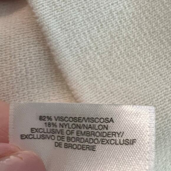 Anne Klein Cap Sleeve White Sweater with Embroidery and Sequins Size XL - Picture 6 of 7